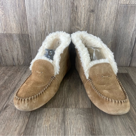 UGG Alena Brilliant Women’s 10 Chestnut Slippers Cozy Moccasin Suede  Warm - Picture 4 of 9